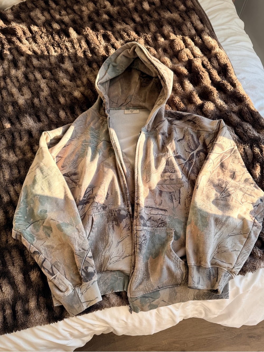 YoungLA  Full-zip Hoodie Jacket in woodland Print - Neutral Tones